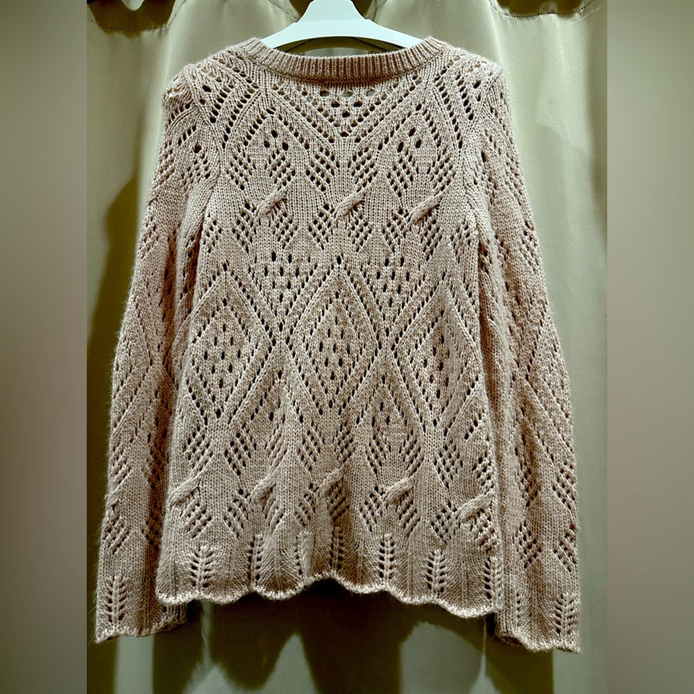 LOFT light pink sweater / size Med / gently used - Picture 3 of 3